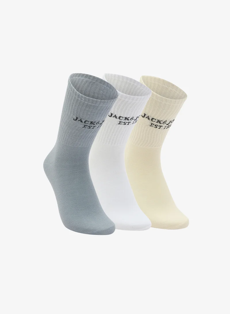 3 Pack Of Crew Socks
