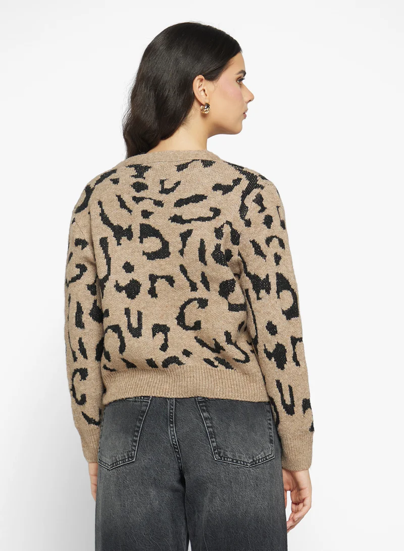جينجر Leopard Print Button Down Cardigan