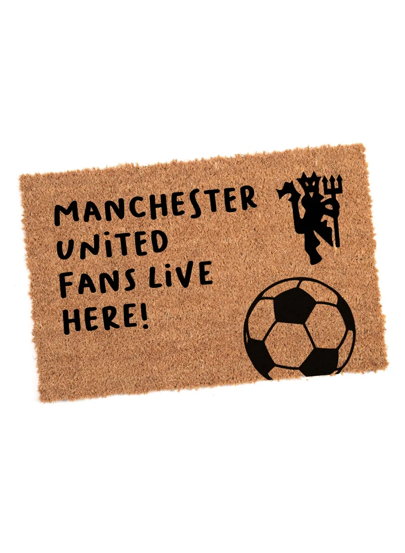 شير ذا لوف  ممسحة أرجل المشجعين تعيش هنا