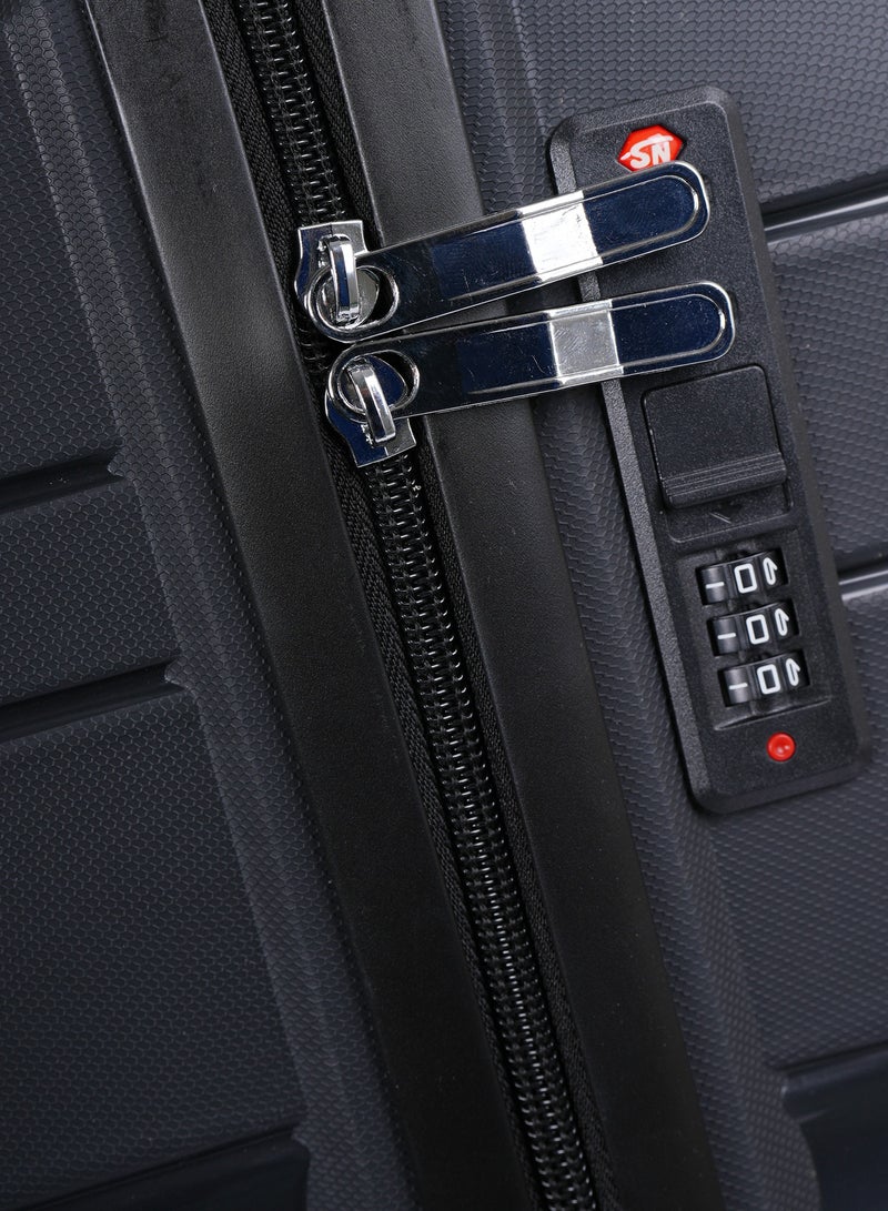 منيك حقيبة سفر فياجيرو  بوصة | مادة  صلبة سهلة الحركة مع قفل  | عجلات مزدوجة  درجة | متوسطة - أسود - Image 5