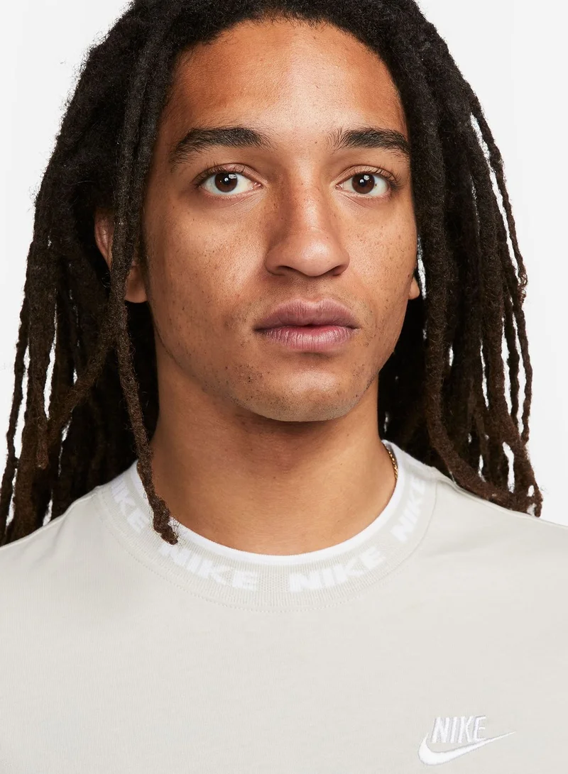 Nike Essential Club T-Shirt