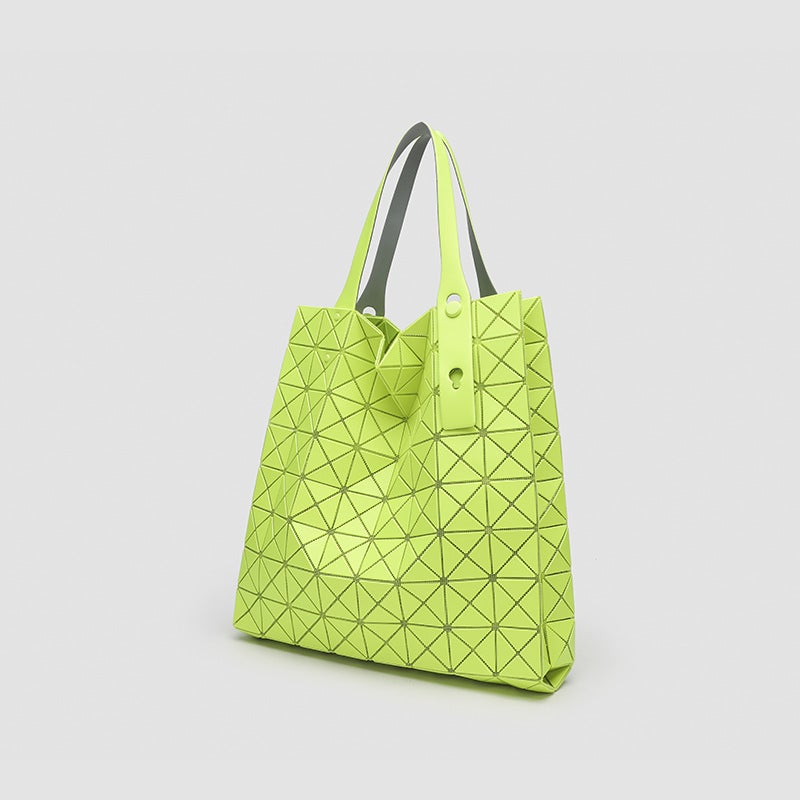 Japanese Summer Niche High-End Shoulder Underarm Bag Large Tote Bag Portable Geometric Diamond Bag - Image 4