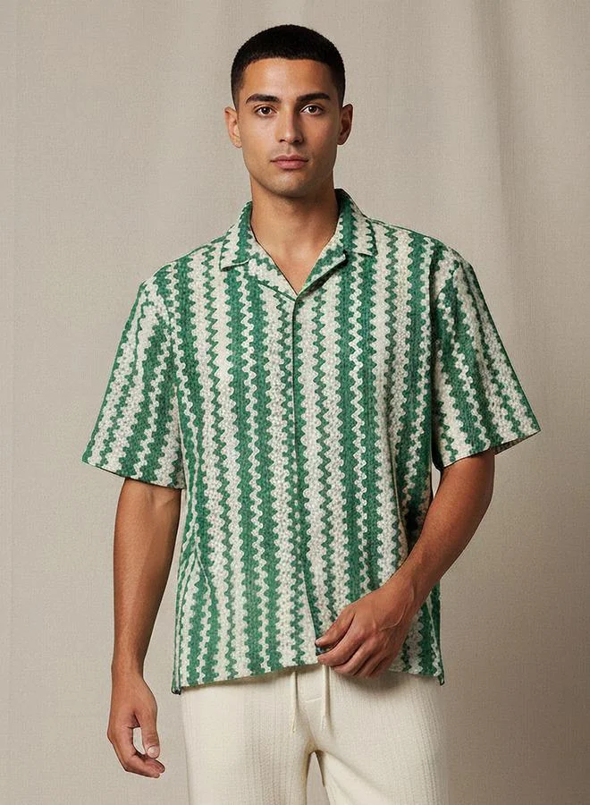 Splash FAV Men Camp Collar Striped Short Sleeves Resort Shirt