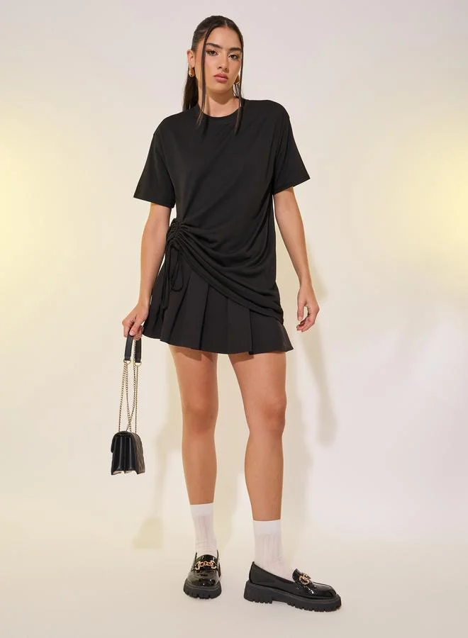 تايك تو تيشيرت فضفاض بياقة دائرية مع أربطة