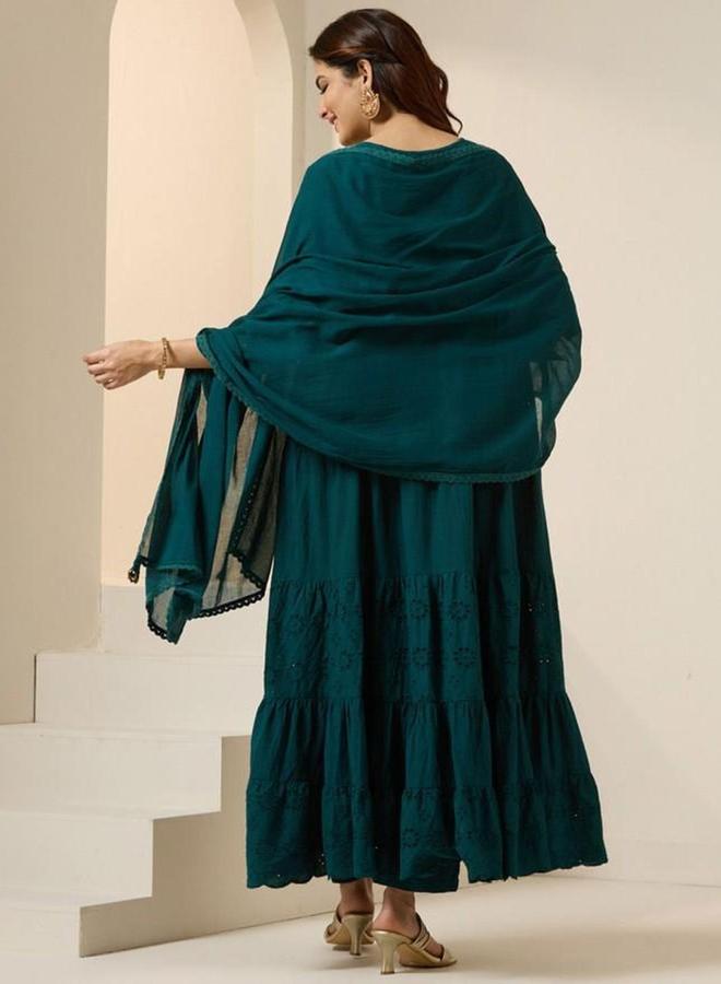 Ishin Green Cotton Kurta with Pant and Dupatta Set - Image 4