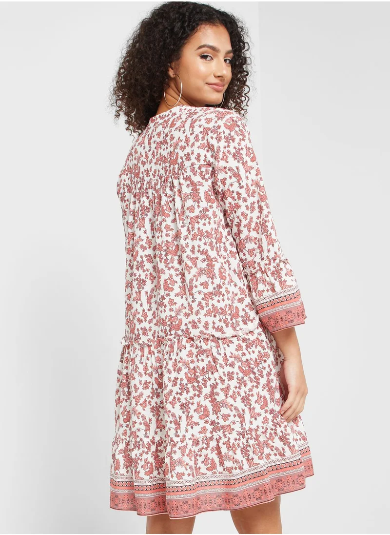 VERO MODA Notched Neck Printed Tiered Dress