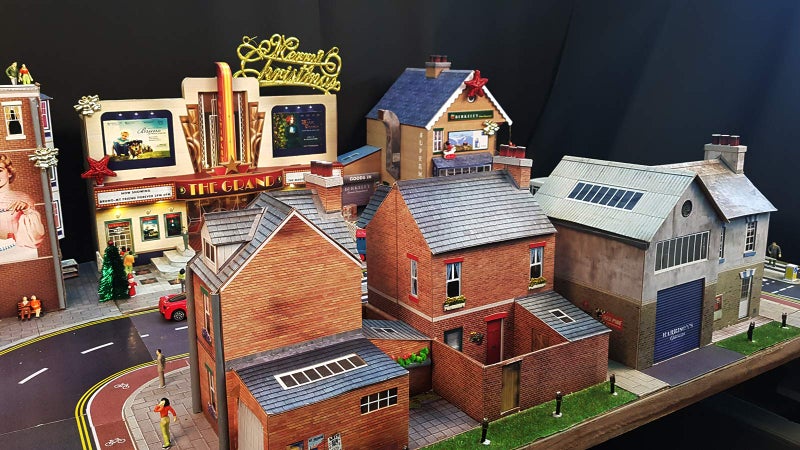 The CityBuilder Garage & Shop Cardboard Model Making Kit - O Scale Model Railroad Building - Image 5