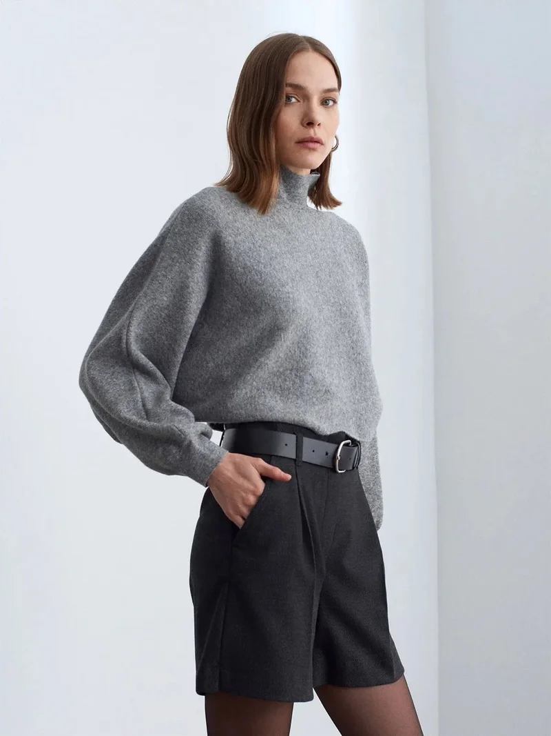 ديلفين Dilvin High-Waist Belted Wide-Leg Tailored Shorts