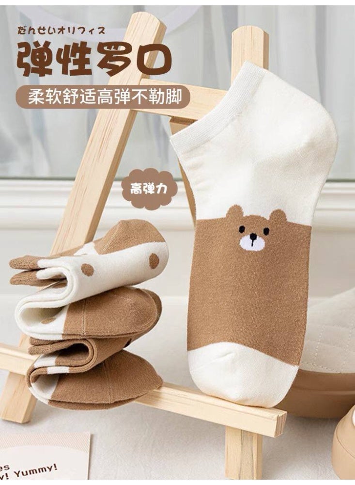 Women's Casual Cotton Ankle Socks Set – 5 Pairs + 1 Gift – Modern and Comfortable Design for Everyday Wear - Image 4