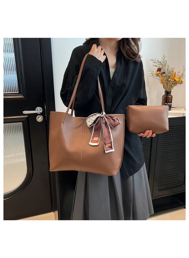 عرب شنطة كتف نسائية جلد صناعي أنيقة – حقيبة كبيرة يومية مع محفظة صغيرة – خفيفة وعملية للعمل والخروج - Image 1