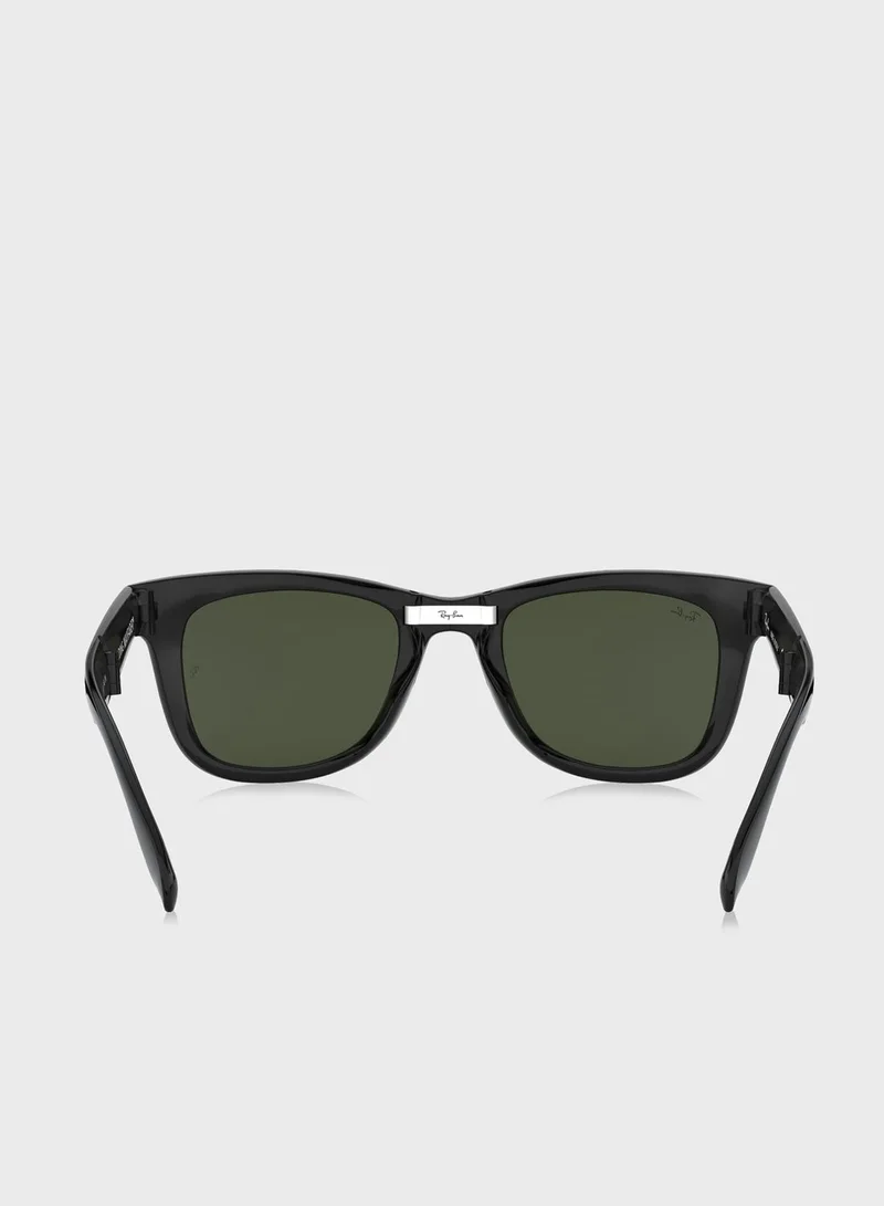 Ray-Ban 0RB4105 Wayfarer Folding Classic Sunglasses
