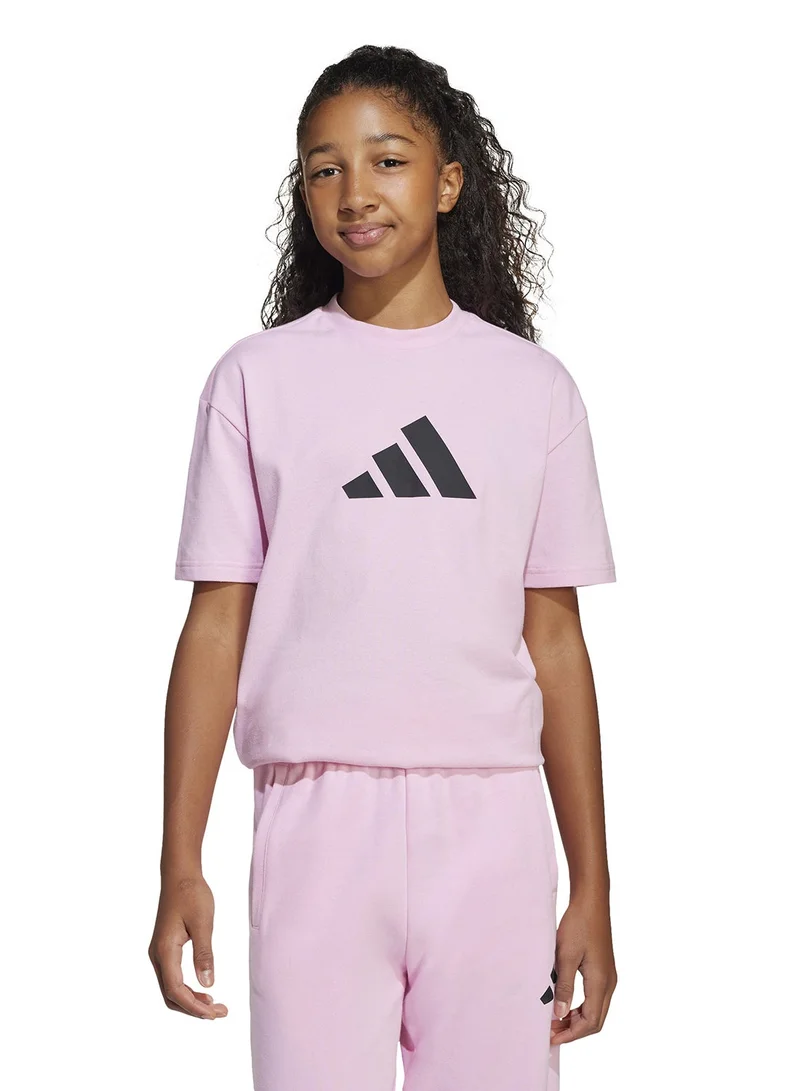 اديداس تيشيرت بشعار أيقونات المستقبل للشباب