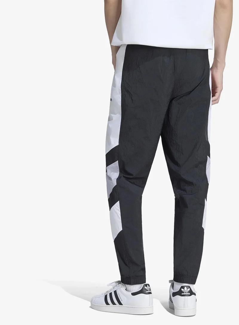 اديداس Juventus Equipment Track Pants