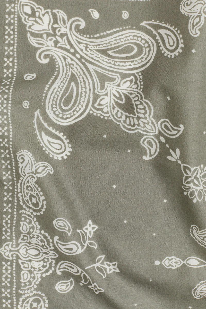 H&M Patterned neck scarf