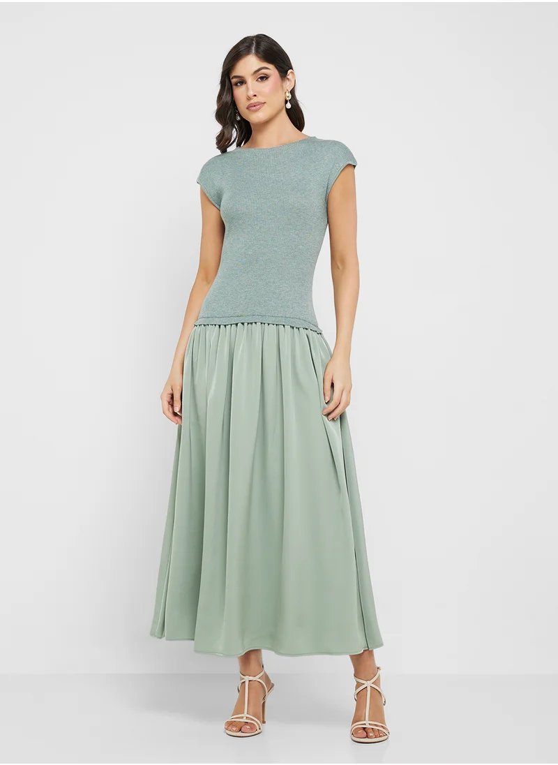 Jovonna London Adline Pocket Detailed Dress