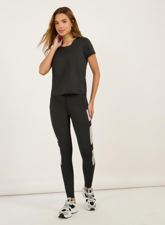 Styli Pack of 3 - Low Back Detail Top, Mesh Sports Bra & Contrast Panel Leggings - Image 2