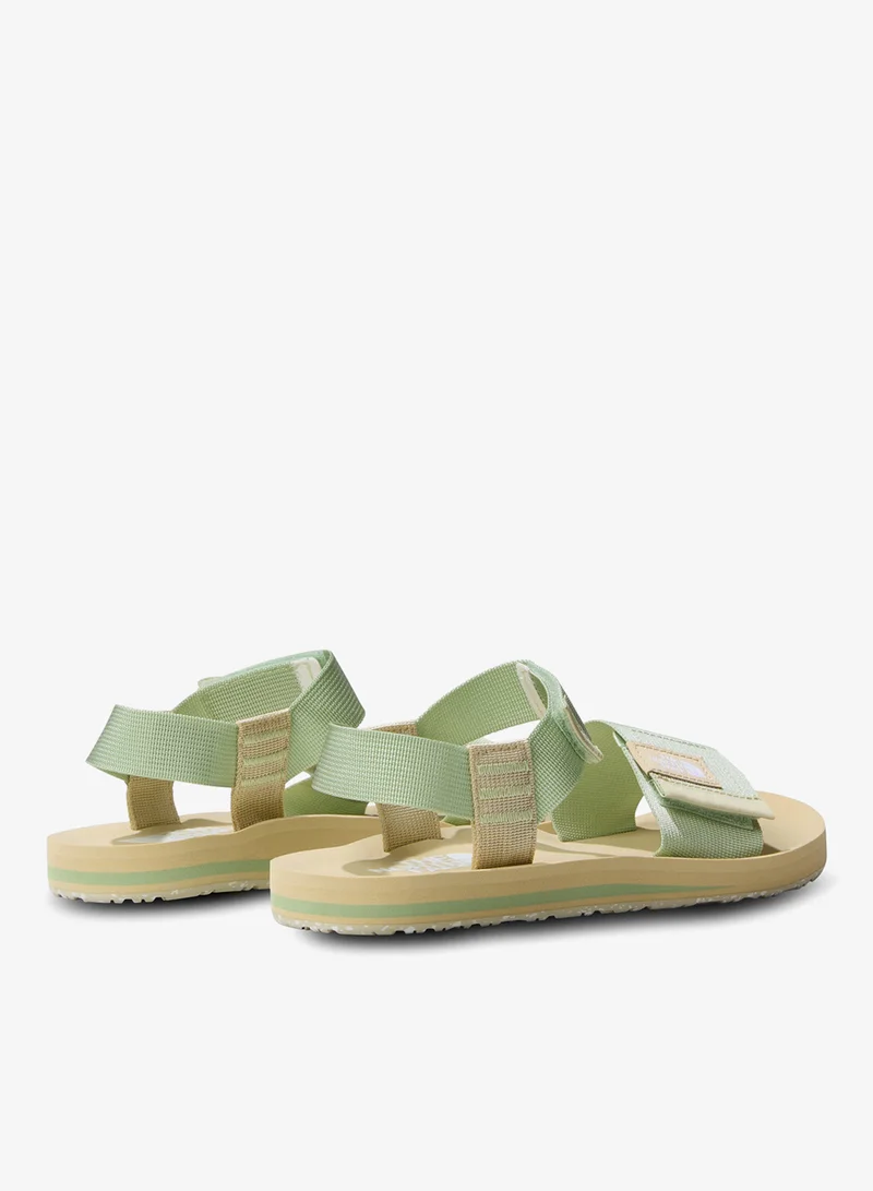 THE NORTH FACE Green Women’s Skeena Sandals for Women | Best Price UAE