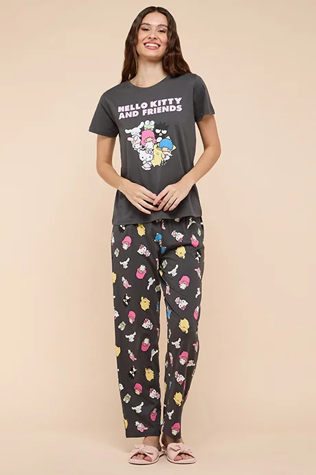أر أند بي Hello Kitty & Friends Pyjama Set