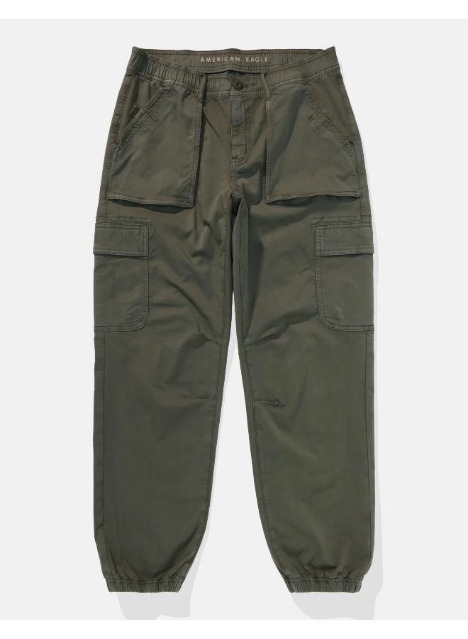 American Eagle AE Stretch High-Waisted Baggy Cargo Jogger - Image 3