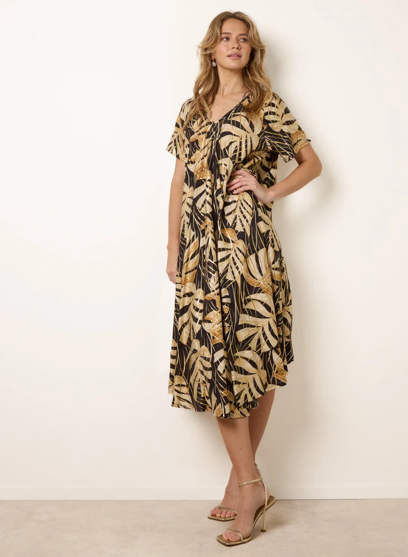 بلو فانيلا Topical Print Kimono Style Oversized Dress