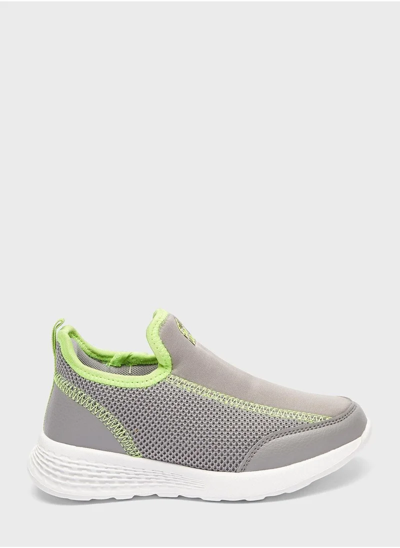 Oaklan by Shoexpress Kids Low Top Slip On Sneakers