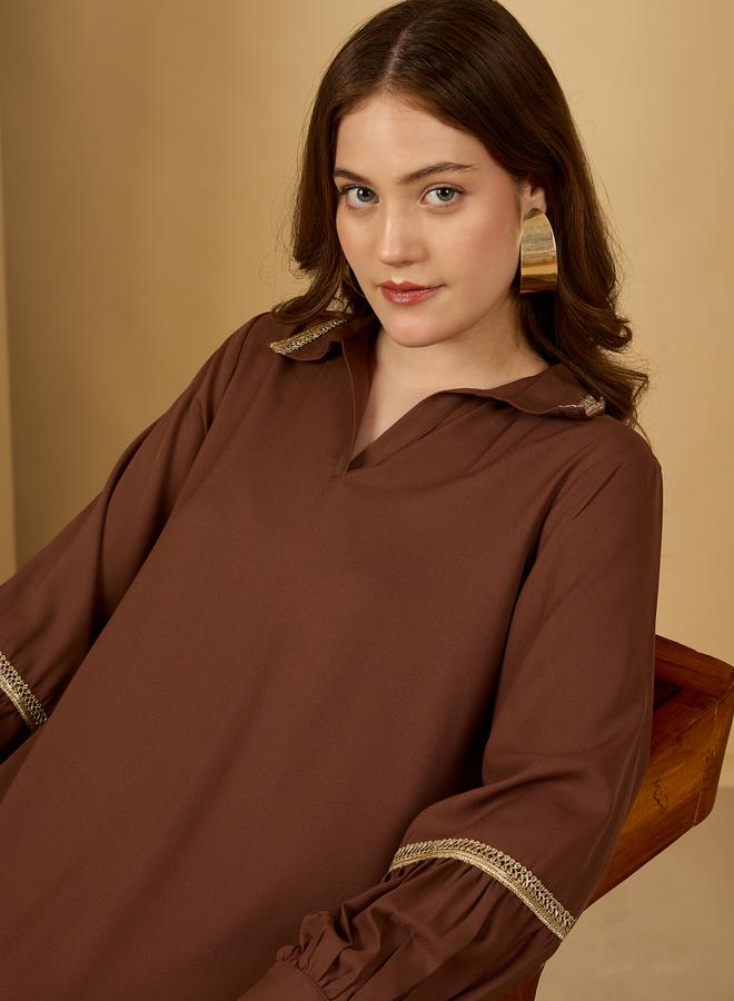 ستايلي جلابية ستيل بياقة مزينة بالدانتيل - Image 4