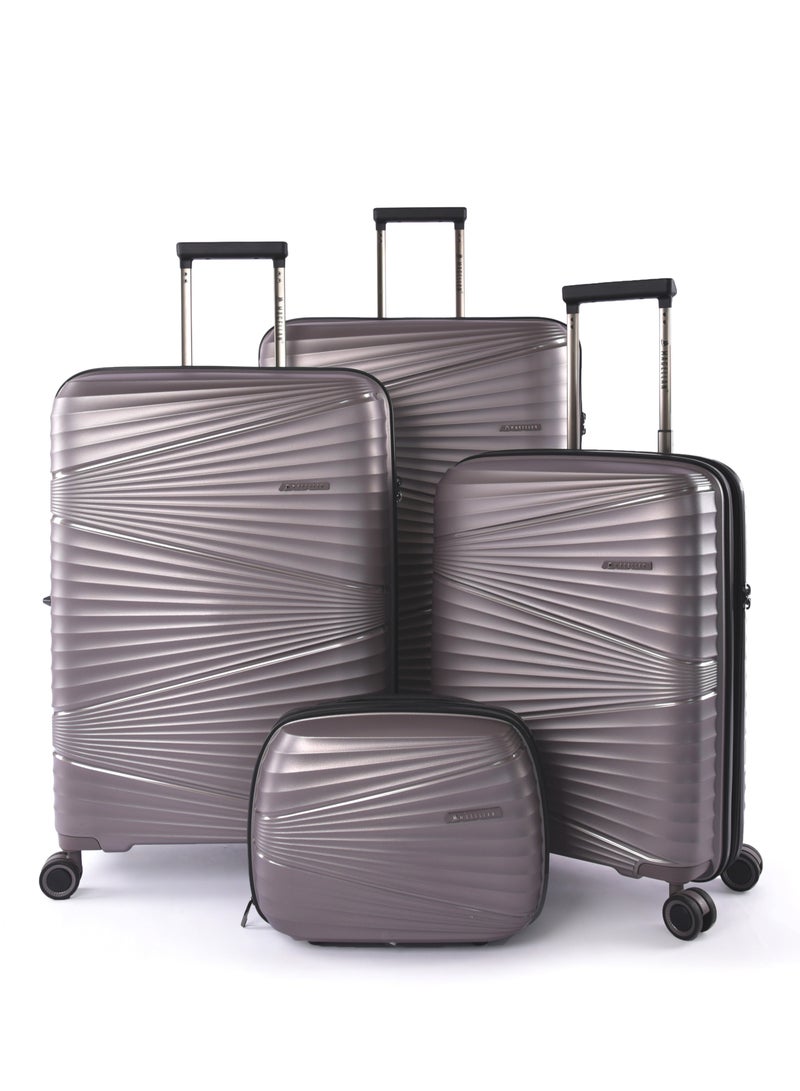 ماجلان طقم سفر فاخر من ماجلان مصنوع من مادة البولي بروبيلين الصلبة للجنسين ببطانه مميزة TZ / 4P - Image 1