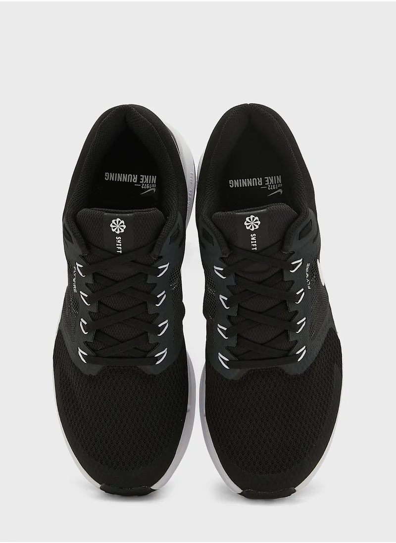 Nike Run Swift 3