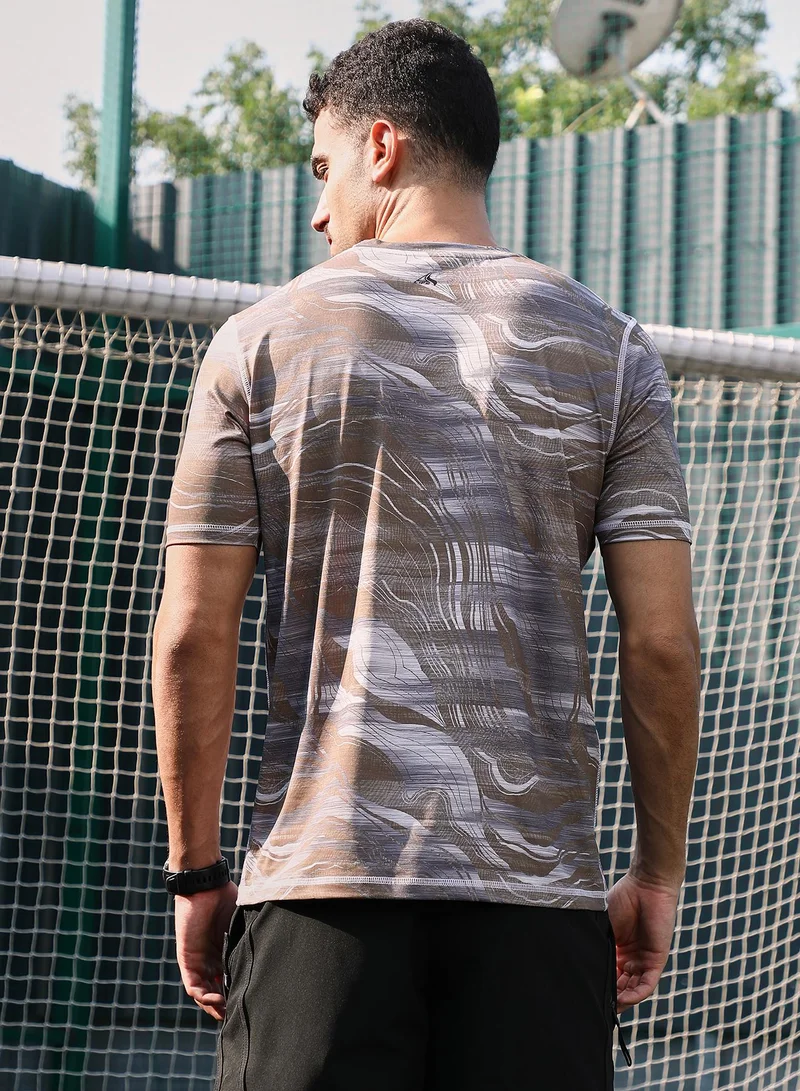 Campus Sutra Campus Sutra Men's Tan Brown & Coin Grey Lined-Dye Activewear T-Shirt For Casual Wear | Crew Neck | Short Sleeves | Jersey T-Shirt Crafted With Comfort Fit For Everyday Wear
