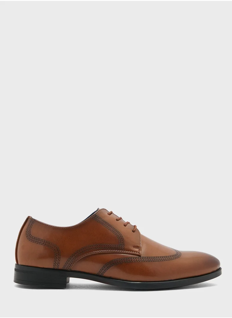 روبرت وود Wing Cap Brogue Formal Lace Ups