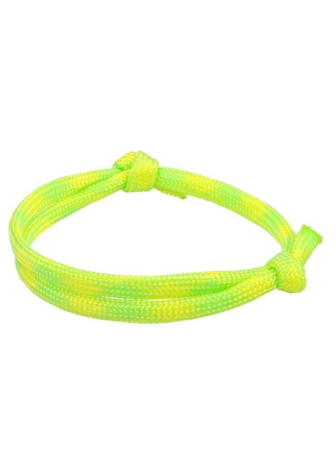 Adjustable bracelet for men and women with distinctive and modern design