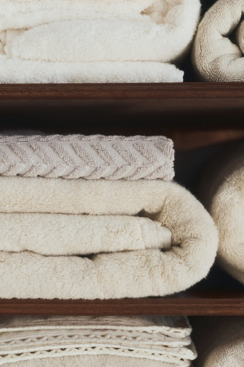 H&M Textured hand towel