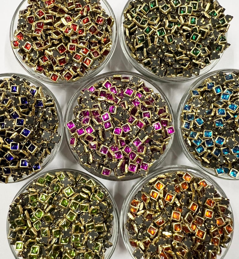 Unikart Colour Glass Kundan Beads Stone Square 4X4Mm For Jewellery Making, Art & Craft Set Of 700 Pieces With Free Fabric Glue & Storage Box, Multicolour - Image 2