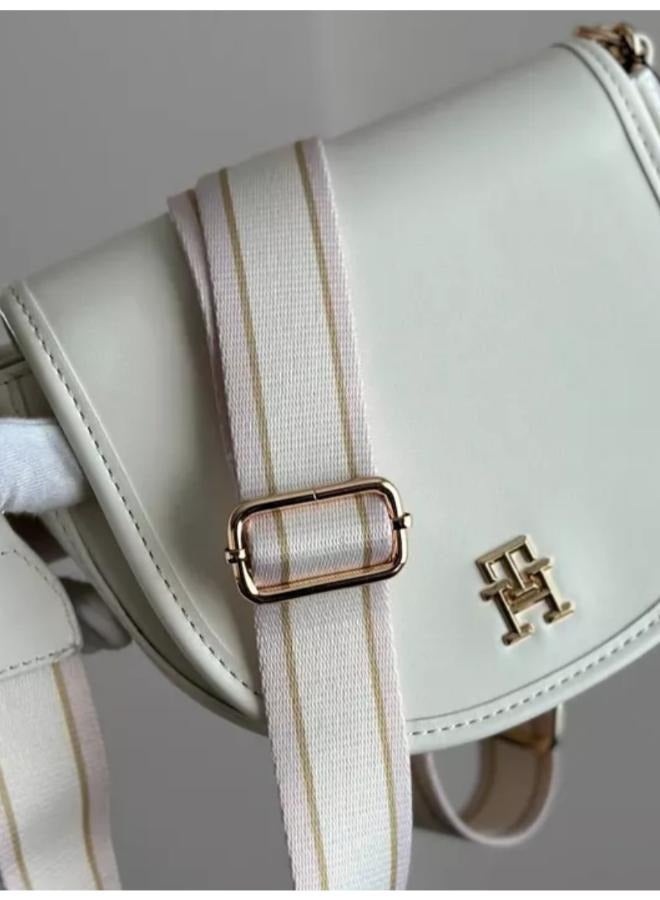 Tommy Hilfiger Plus Tommy Hilfiger Women's Th City Summer Saddle Bag Crossovers\BAGD019  - Image 1