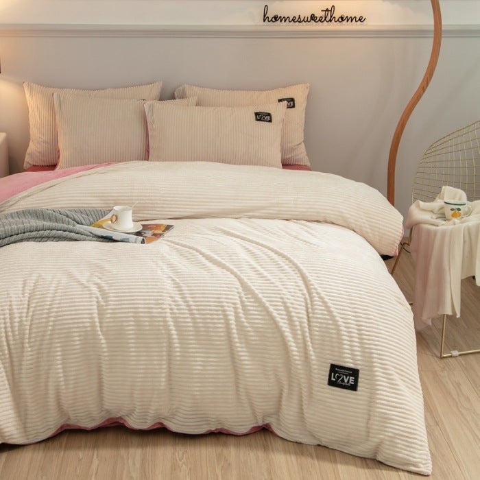 Magic Velvet Four-Piece Bedding Set For , Thickened Coral Velvet Three-Piece Set, Flannel Bed Sheet, Duvet Cover, Milk Velvet - Image 1