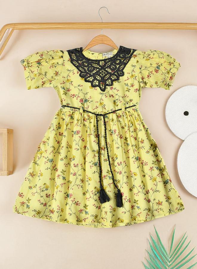 بيلا مودا فستان كروشيه بنقشة الزهور - Image 1