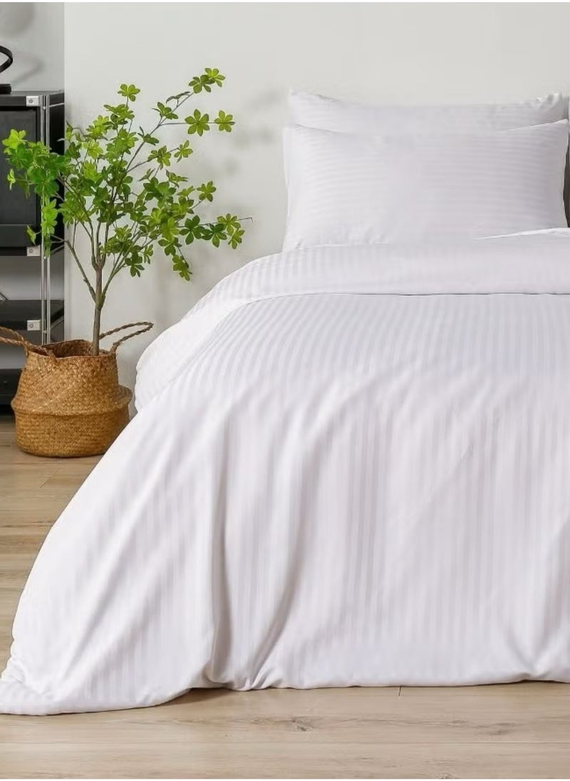 Generic Bedding set duvet cover set , hotel line,king size ,6pcs set with duvet cover 220*240cm and fit sheet and 4pcs pillowcases  - Image 1