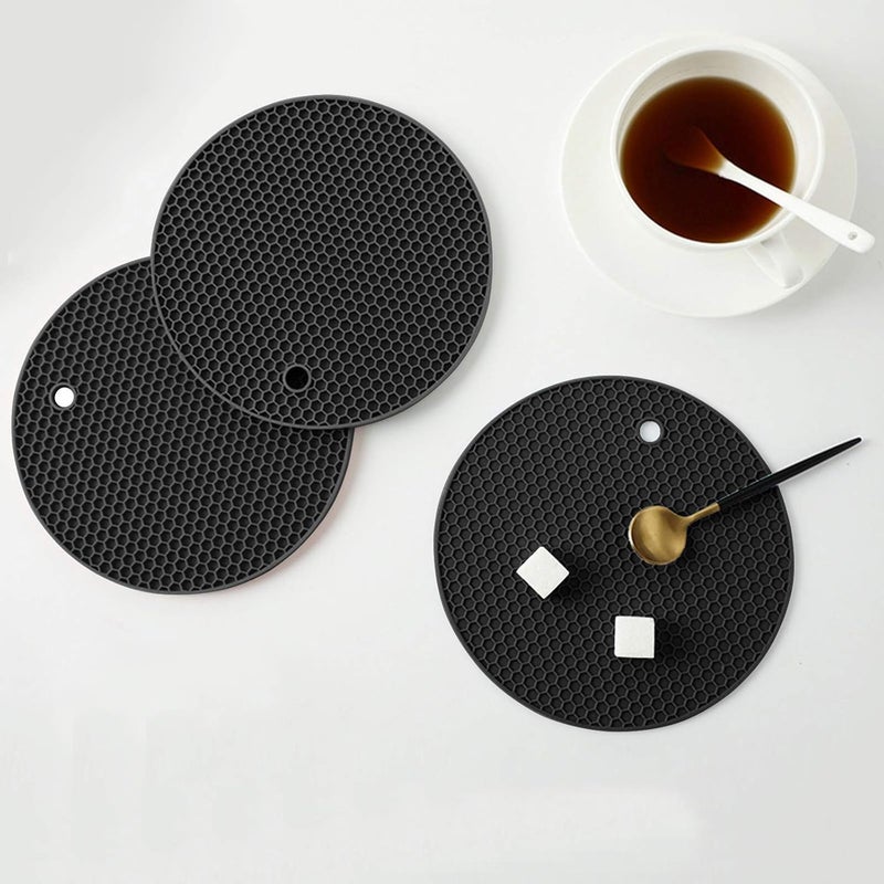 P-Plus International Silicone Trivets for Hot Pots and Pans, Flexible Multipurpose Pot Holders, Heat Resistant Trivets for Hot Dishes, Soft Non-Slip Silicone Mat for Kitchen Counter(Black, Pack of 4) - Image 5