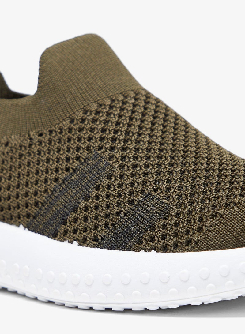 shoexpress Textured Slip-On Sports Shoes with Pull Tab Detail - Image 5