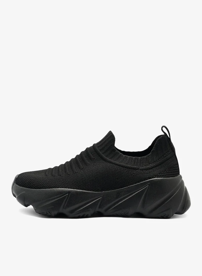 Wind Stride Lightweight Walking Sneaker