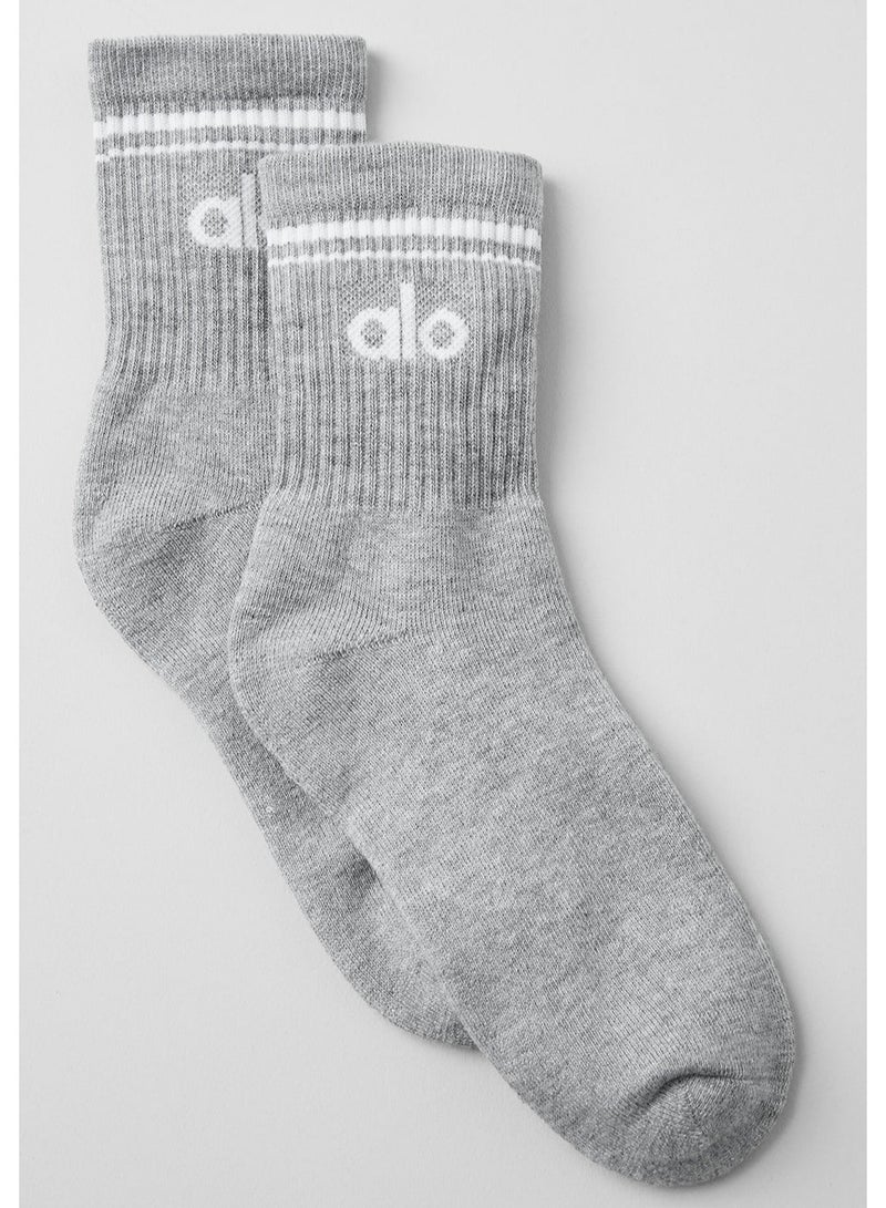 alo 3pcs Unisex Half-Crew Throwback Sock - Image 1
