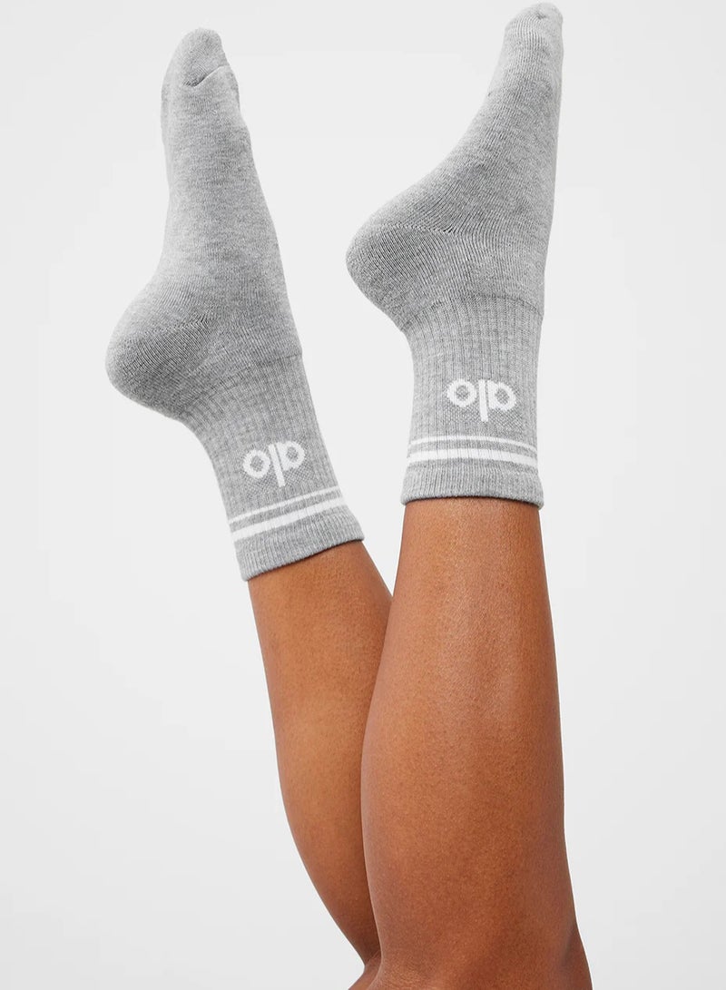 alo 3pcs Unisex Half-Crew Throwback Sock - Image 4