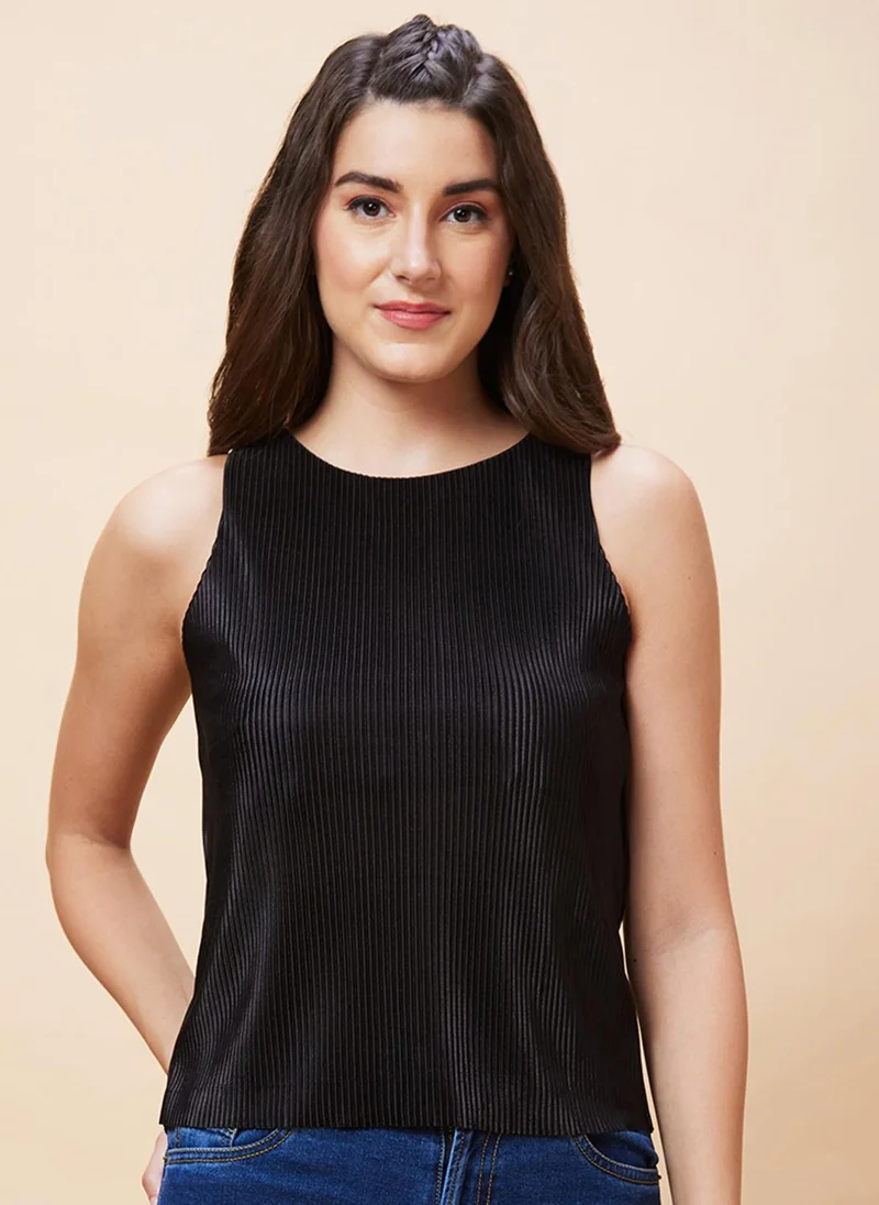 globus Globus Women Round Neck Sleeveless Accordion Pleats Top