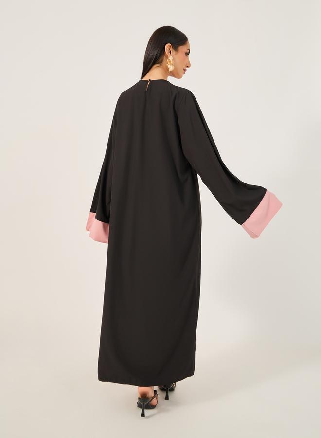 Take Two Color Block Abaya with Round Neck Inner Dress Set by Styli  - Image 5