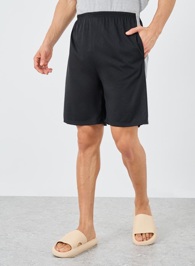 Styli Active Contrast Zip Regular Fit 7inch Shorts - Image 5