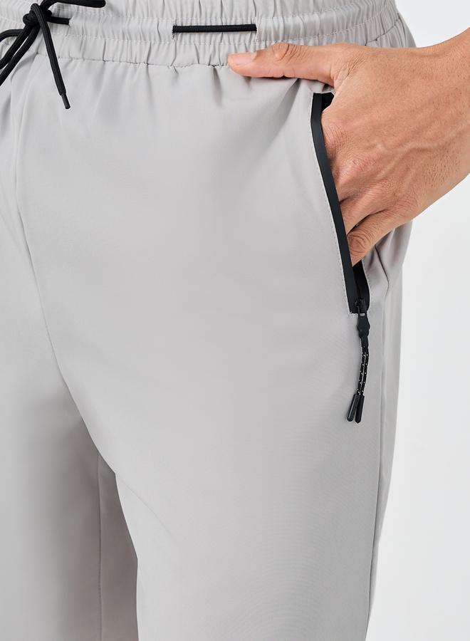 Styli Active Contrast Zip Regular Fit 7inch Shorts - Image 3