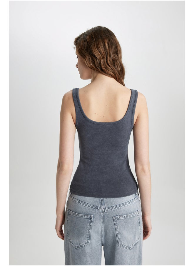 DeFacto - Woman Slim Fit C Neck Sleeveless Knitted Top - Image 1