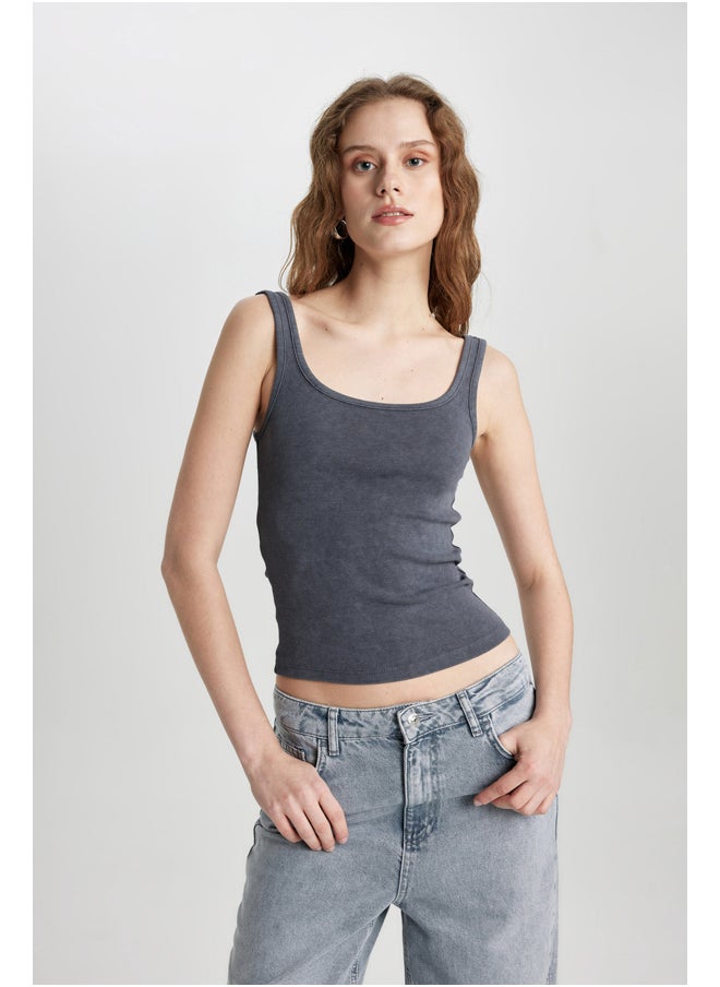 DeFacto - Woman Slim Fit C Neck Sleeveless Knitted Top - Image 1