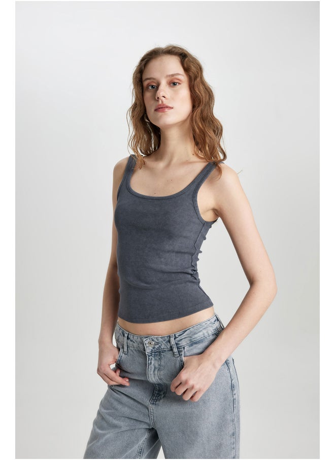 DeFacto - Woman Slim Fit C Neck Sleeveless Knitted Top - Image 1