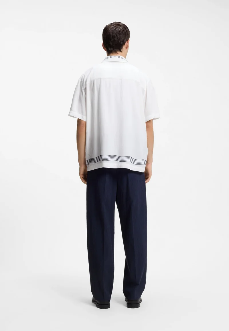 هوجو Oversized-fit printed shirt with camp collar